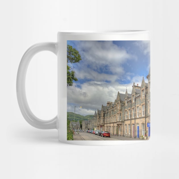 Birnam High Street by tomg